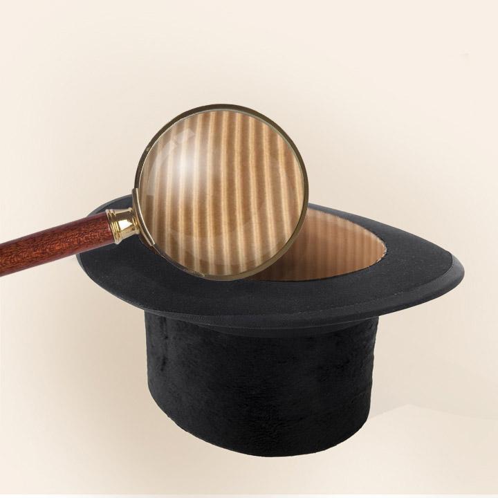 Tall hat with corrugated paper